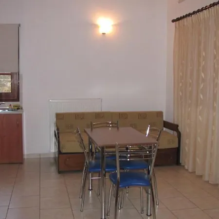 Apartment Zouzoula House Milína