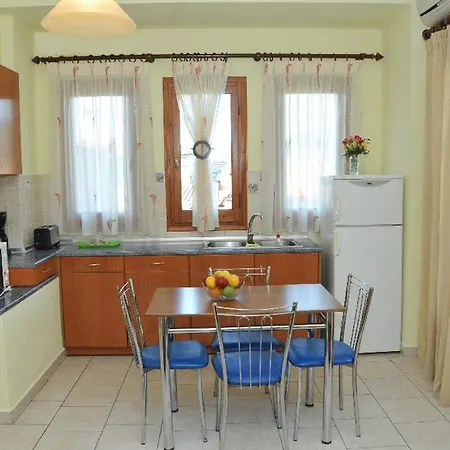 Zouzoula House Apartmán *